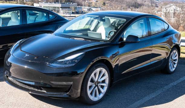 Tesla Model S: features, power and capabilities