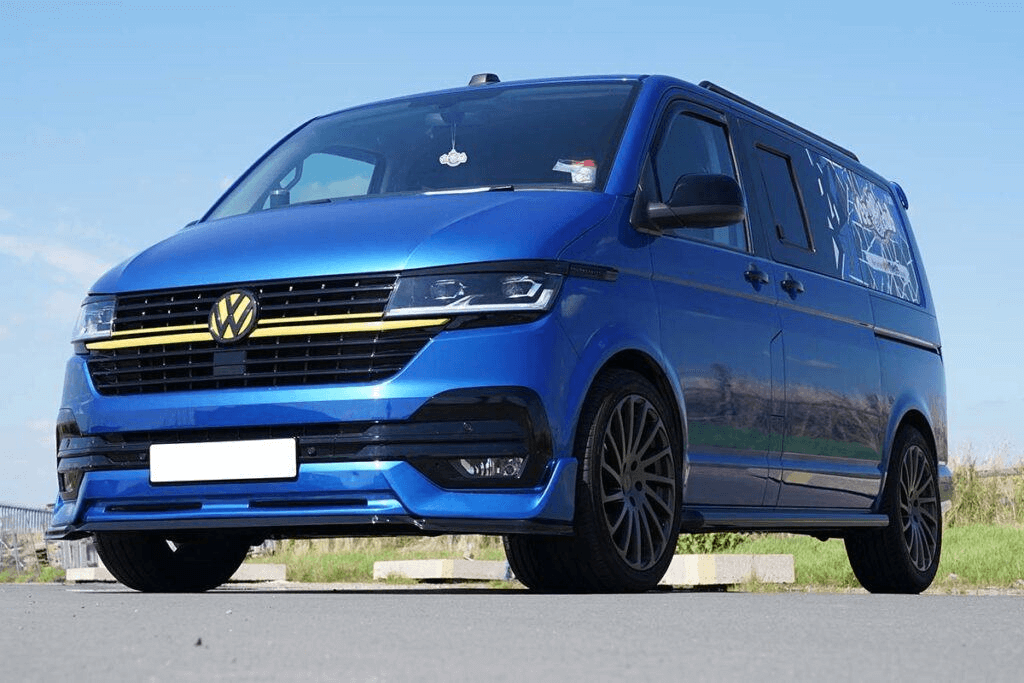 VW Transporter T7: New van with electric drive and advanced features