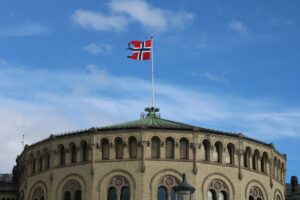 The main electric vehicle charging networks in Norway: convenient, fast and everywhere