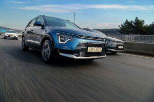 6 Ways to Extend the Battery Life of an Electric Car