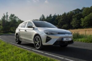 10 Best accessories for the MG 5