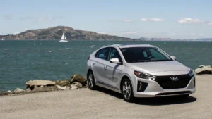 Як заряджати Hyundai IONIQ Electric: поради та інструкції