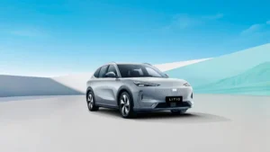 Geely Galaxy E5 vs Tesla Model 3: which electric car to choose