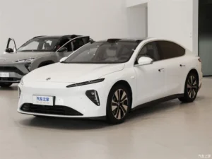 NIO ET7 vs Tesla Model 3: two different worlds on batteries