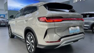 BYD Song Plus: characteristics without exaggeration