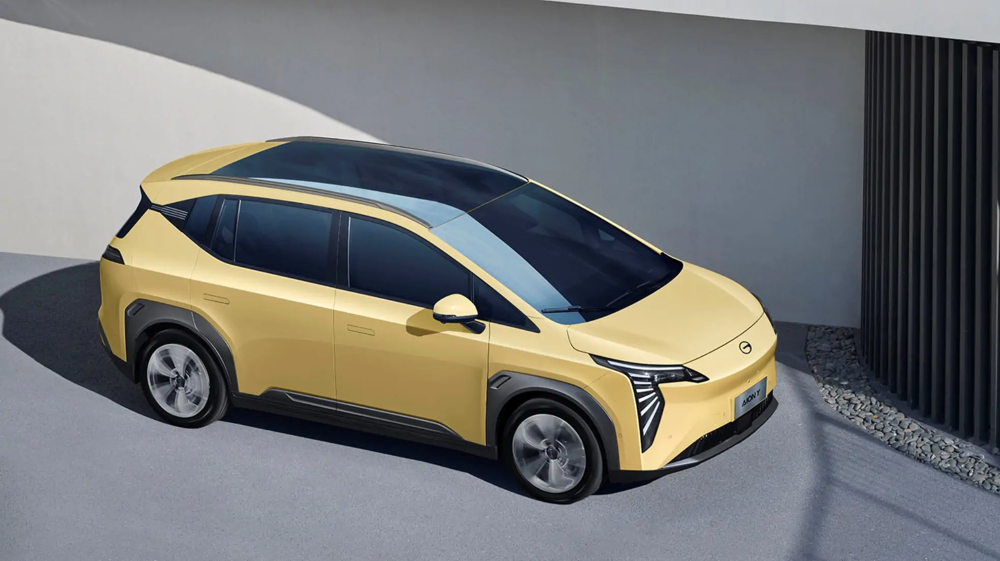 GAC Aion Y vs Tesla Model Y: реальне порівняння для України у 2025 році