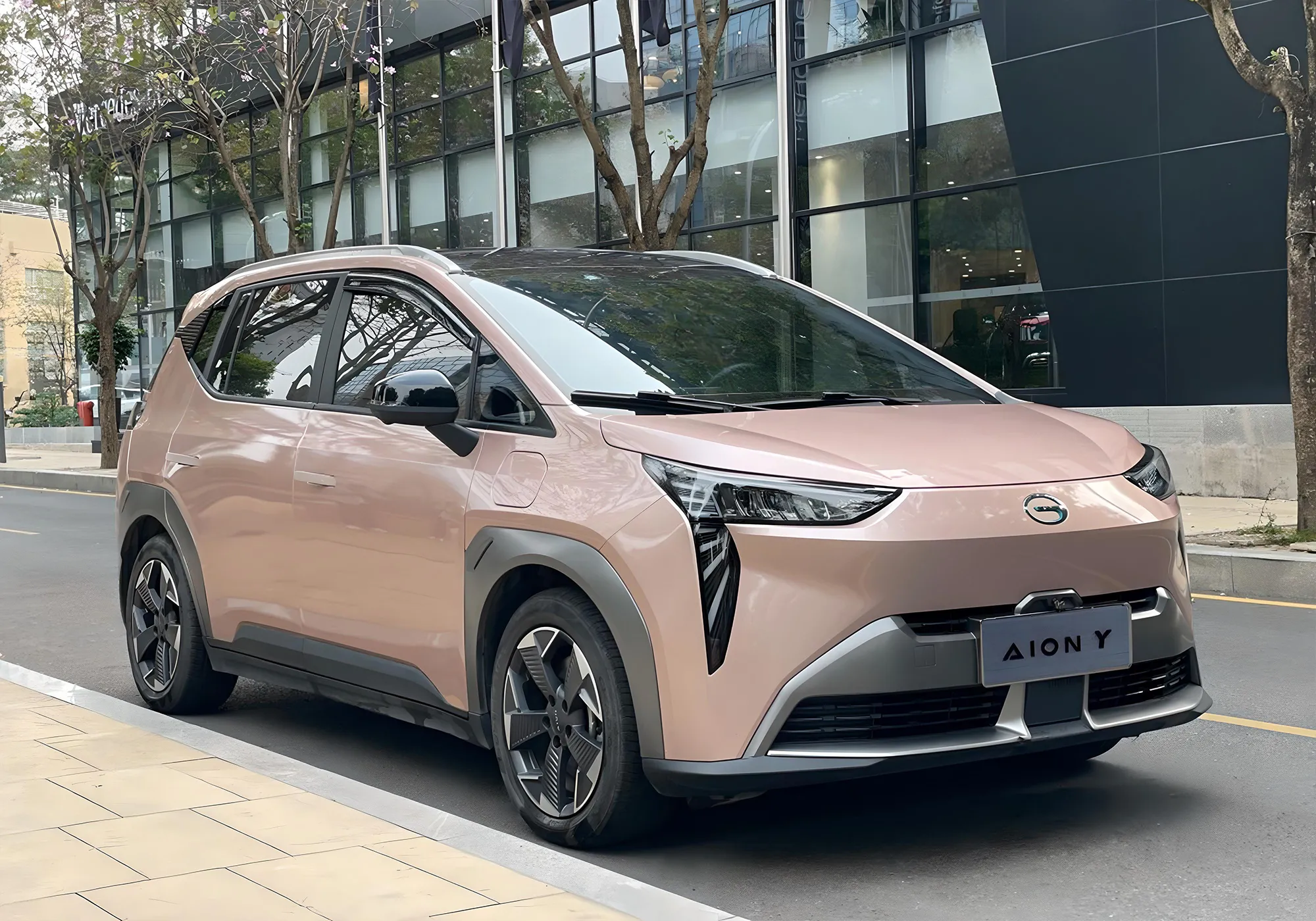 GAC Aion Y: огляд електрокара для тих, хто хоче більше за менше