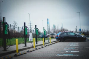 CCS зарядка: как она работает и почему стала стандартом в Украине